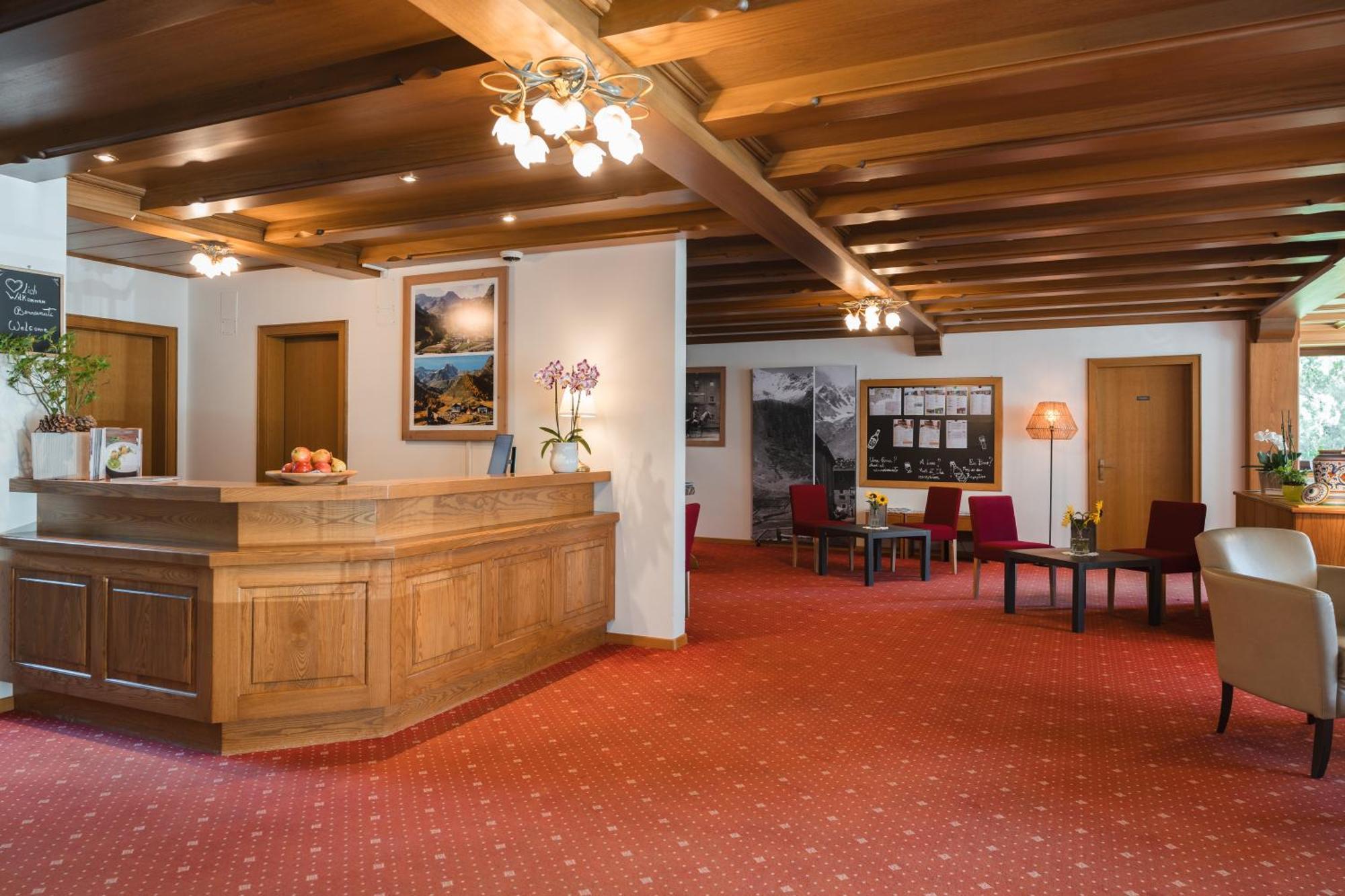 Smart Hotel Firn Мадонна Экстерьер фото