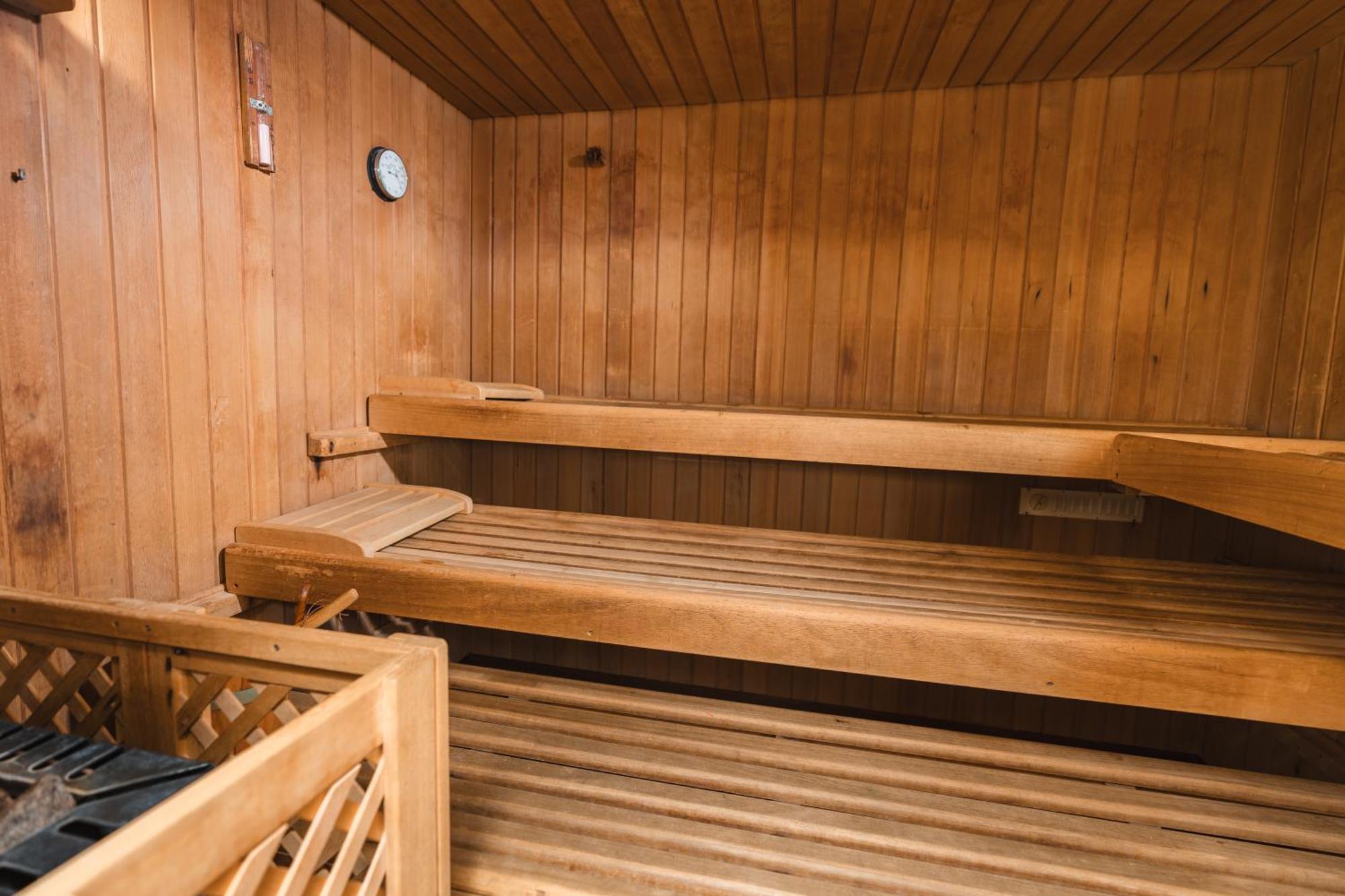 Smart Hotel Firn Мадонна Экстерьер фото
